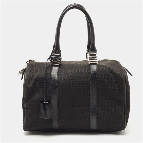 Forever bauletto cloth handbag Fendi Black in Cloth 